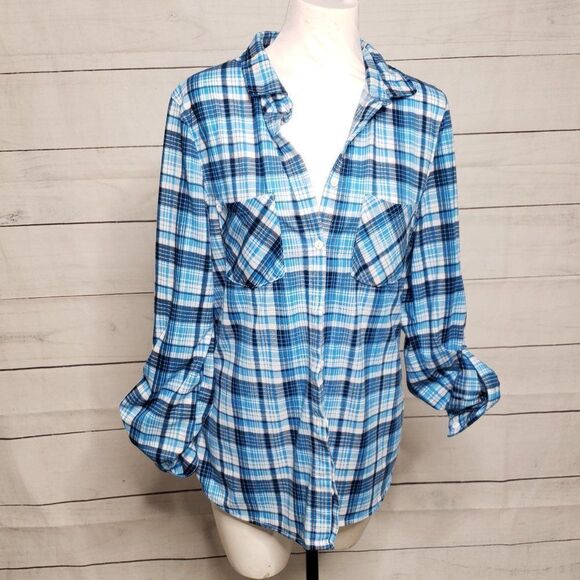 Brooke Leigh blue XL button down - Picture 6 of 7